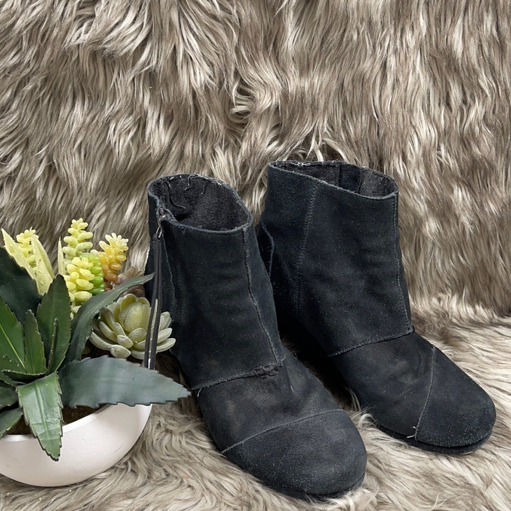Toms booties